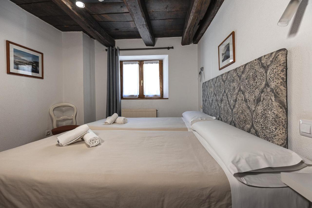 Hostal Etxeberri Eugi Exteriér fotografie