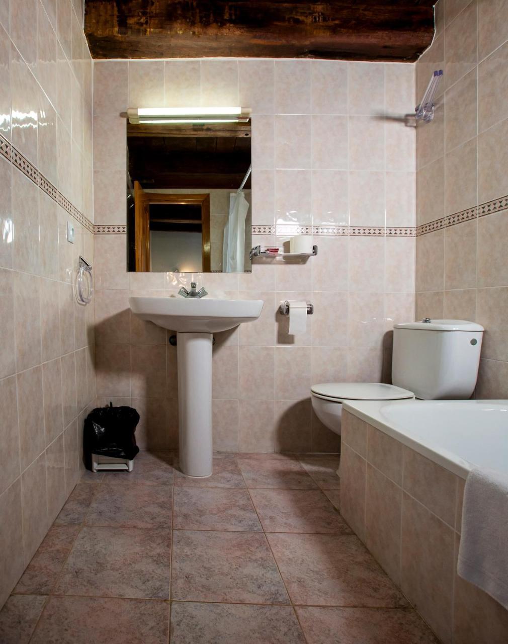 Hostal Etxeberri Eugi Exteriér fotografie